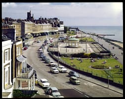 Wellington Crescent, Ramsgate by Elmar Ludwig Original John Hinde Edition Print